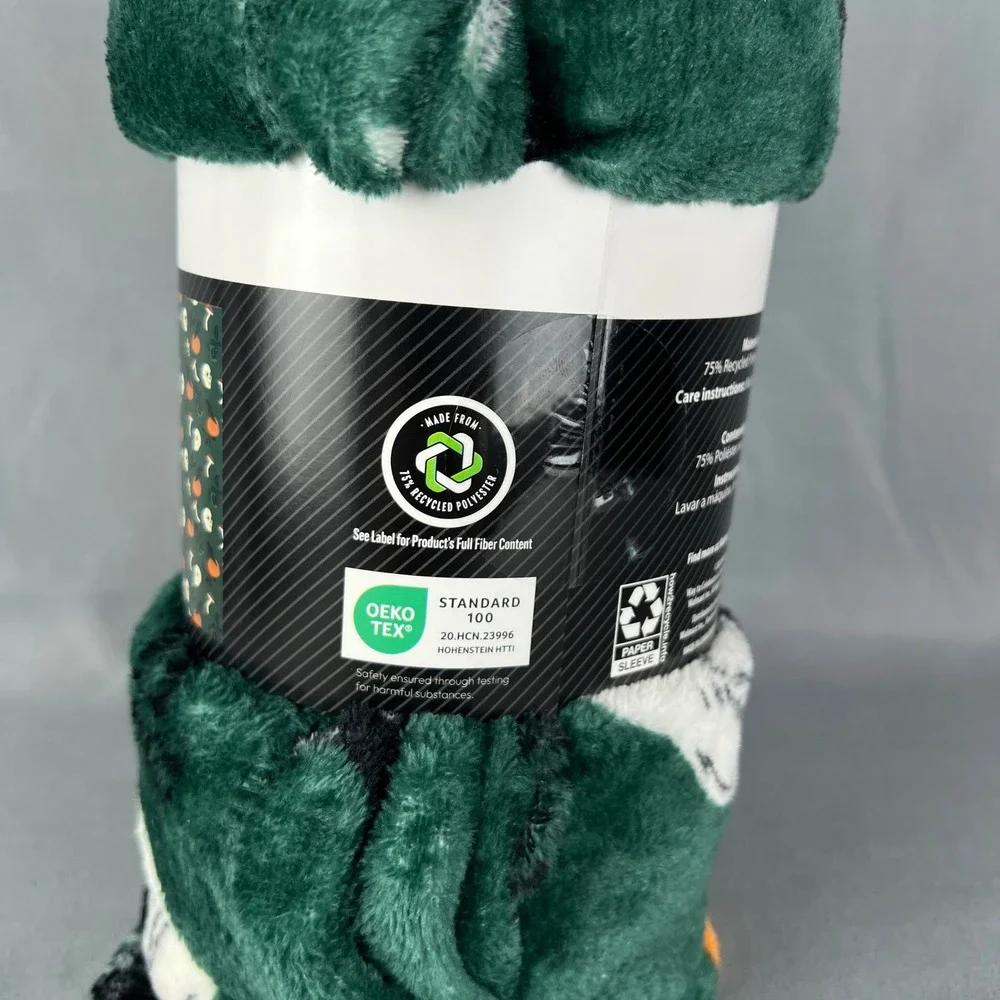 Way to Celebrate Plush Throw Blanket 50
